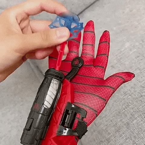 ¡Lanza telarañas como